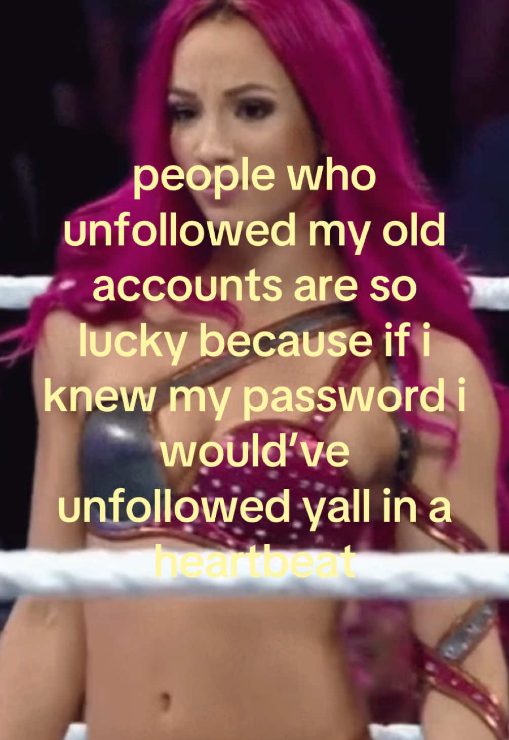 @⃟