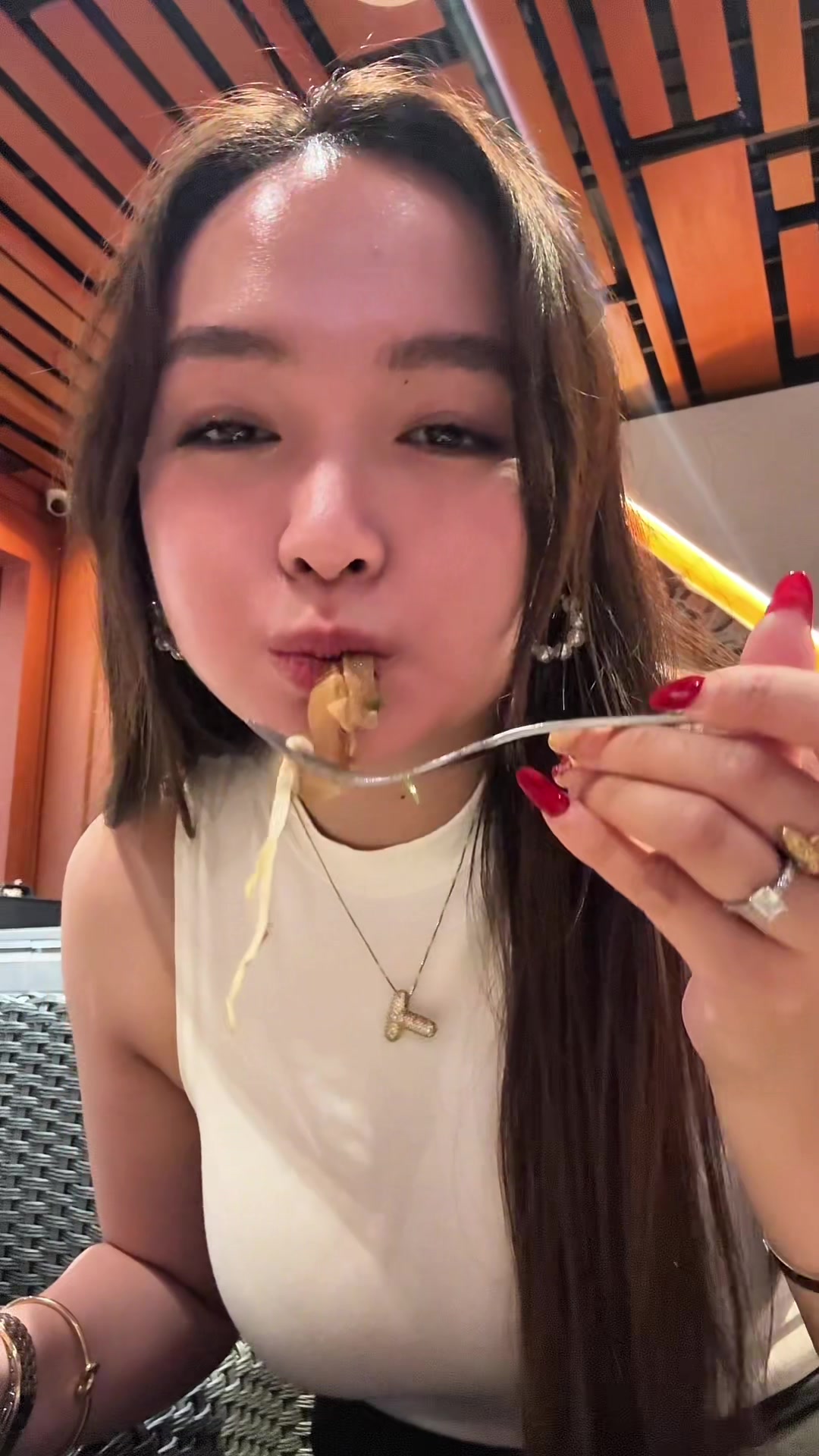 @toni