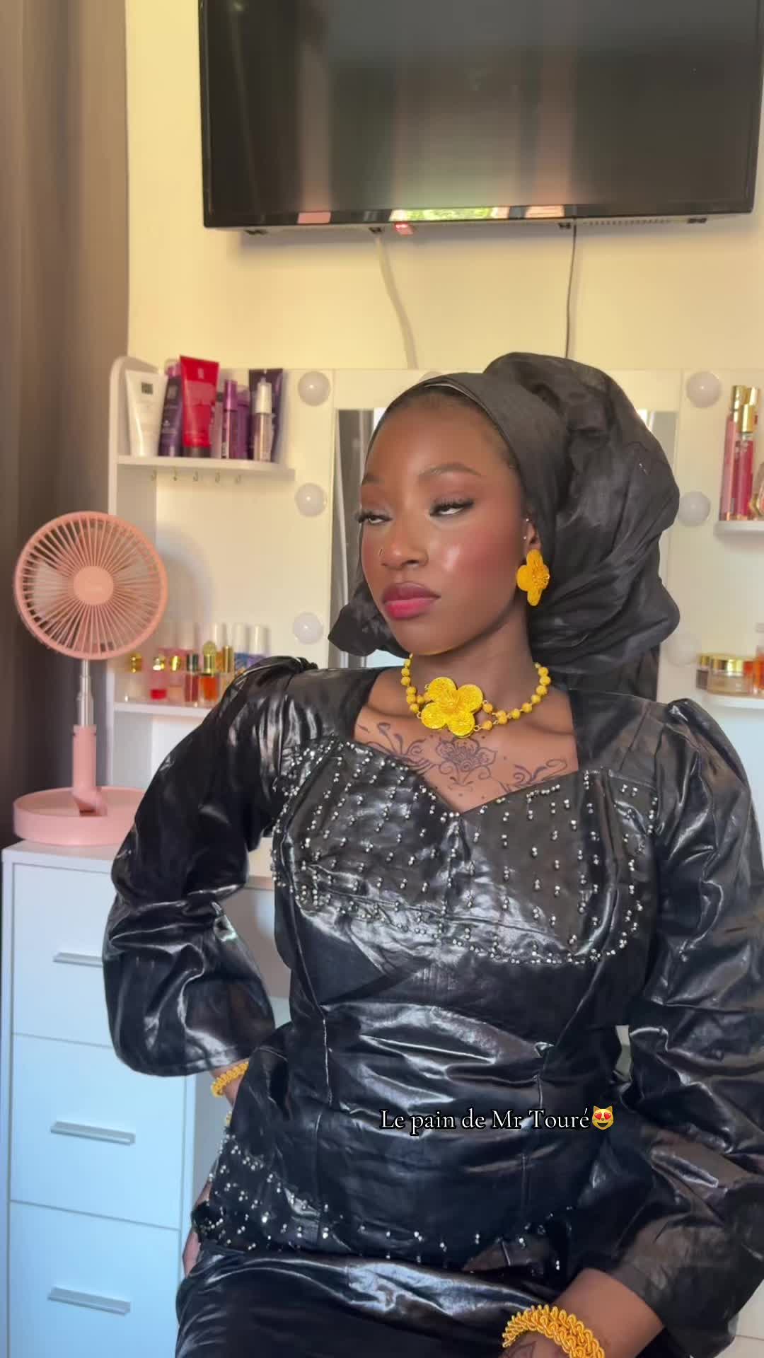 @Halima✨