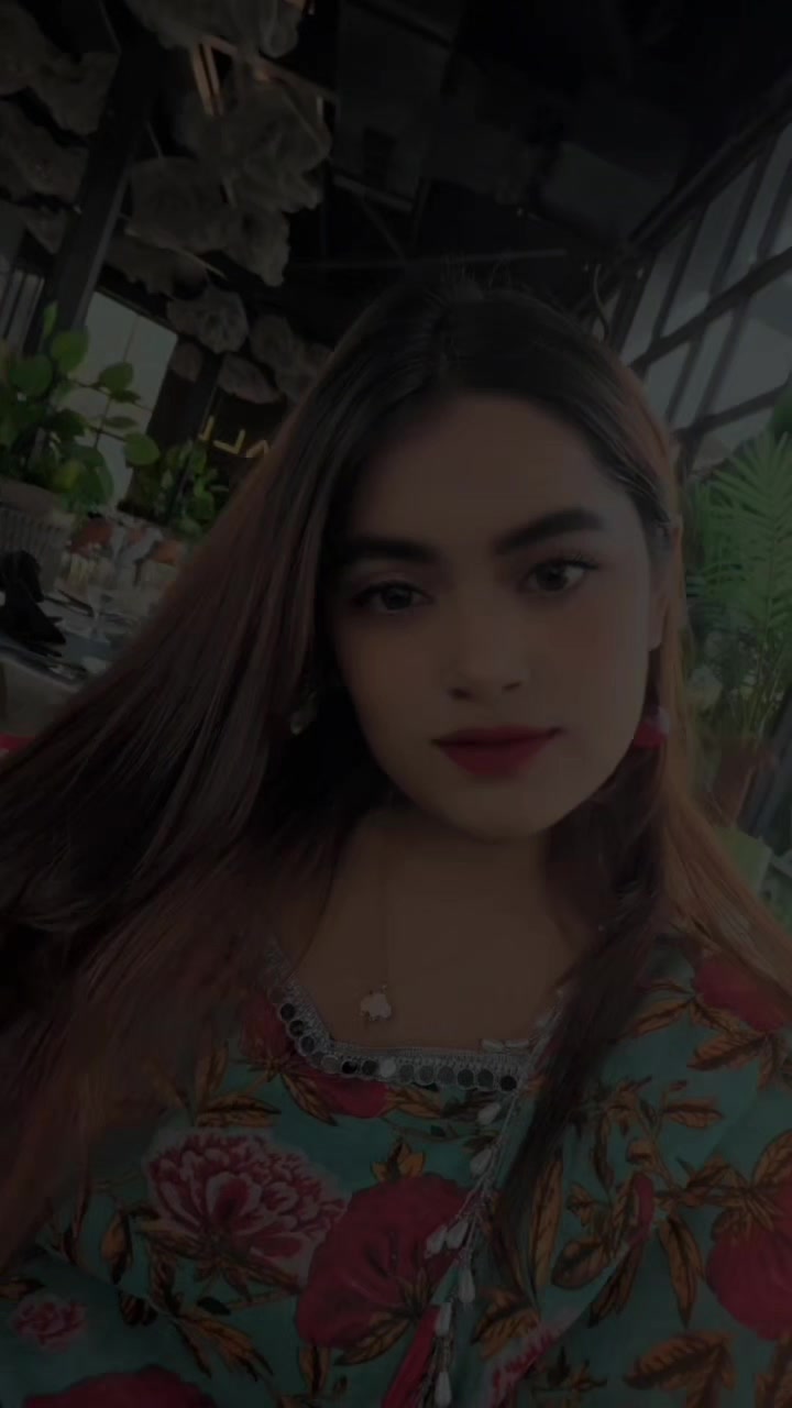 @ayeshas_de_gallery
