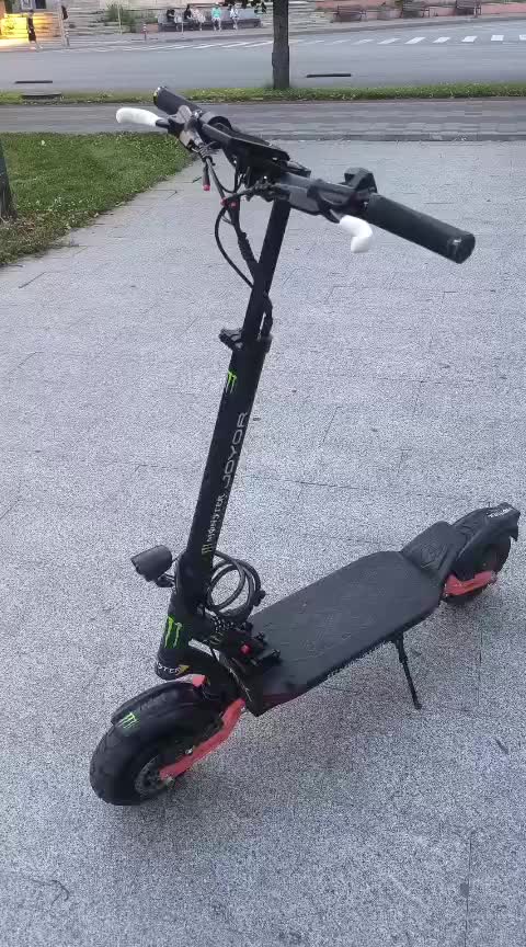@e scooter videos