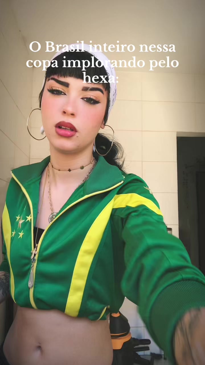 @Laryssamartinsoficial