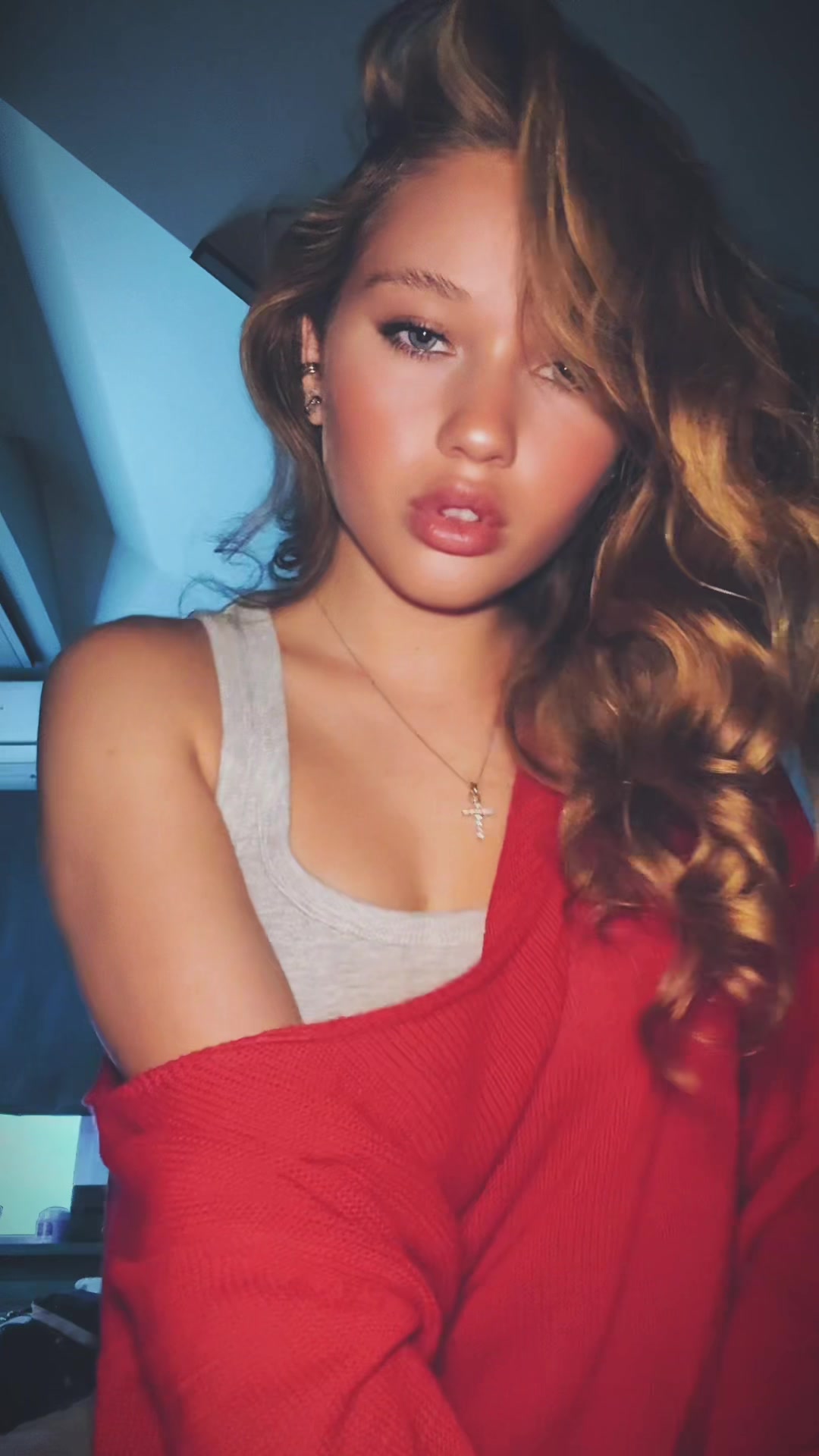 @Barbara🧿