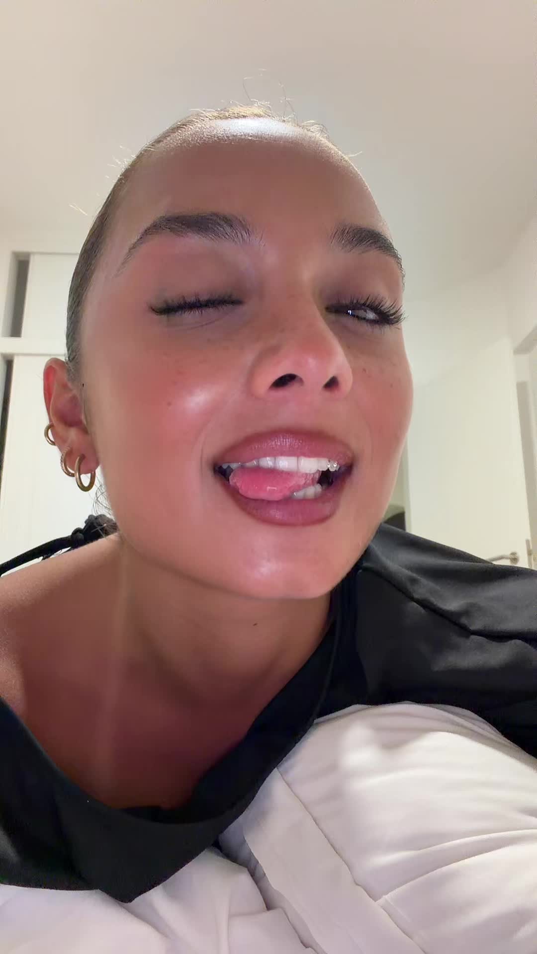@maria