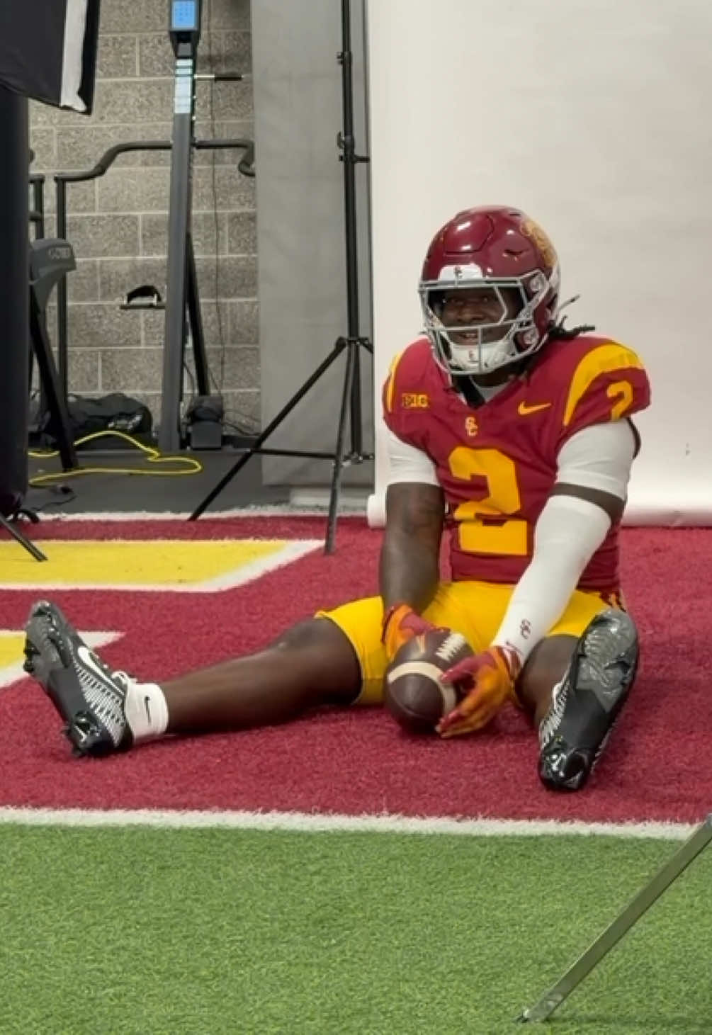 @USC Athletics