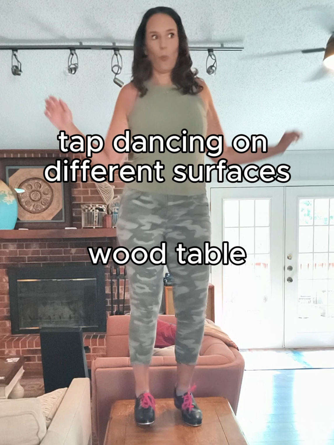 @AshleeTaps