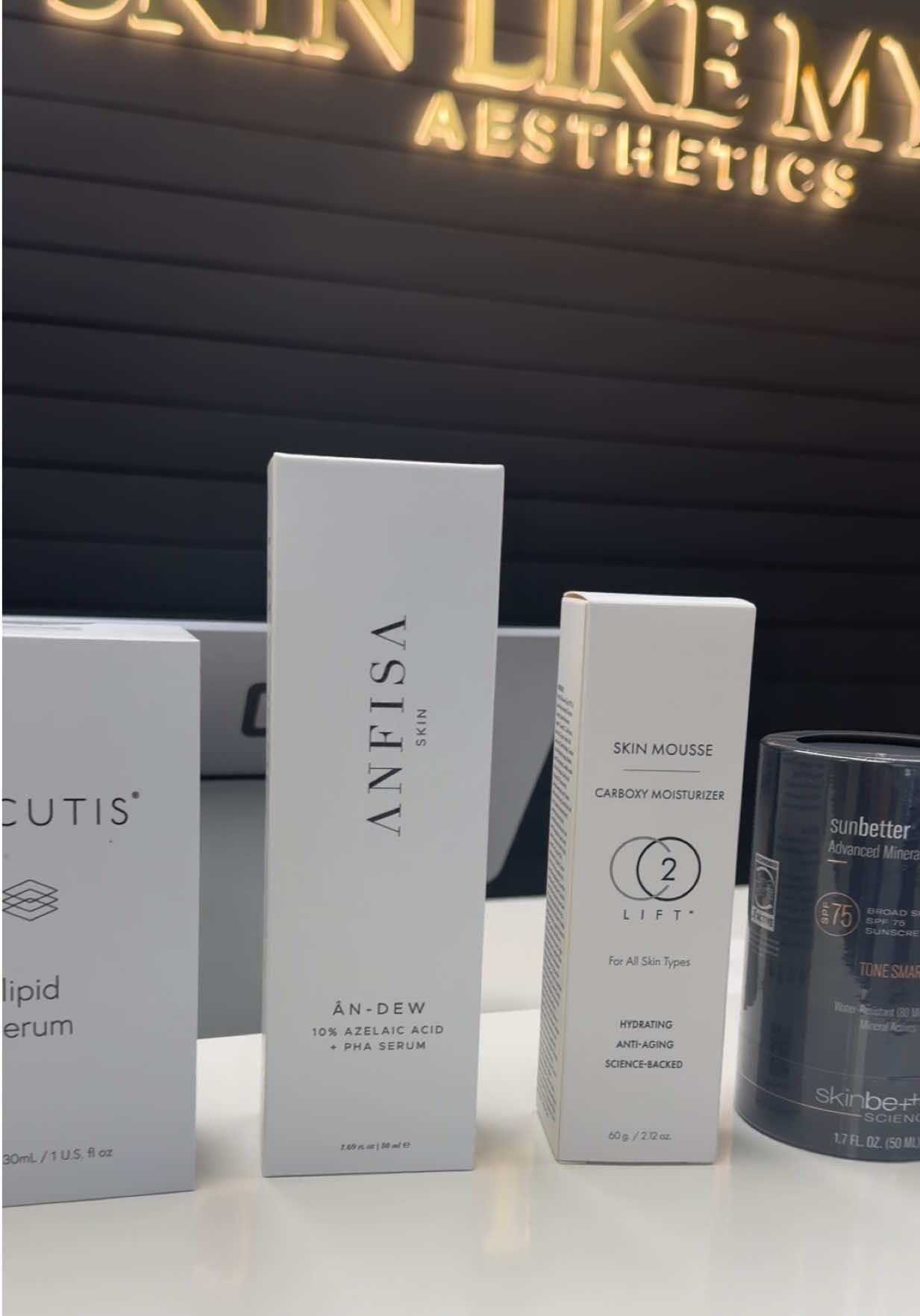@Myrah | Midland Aesthetician