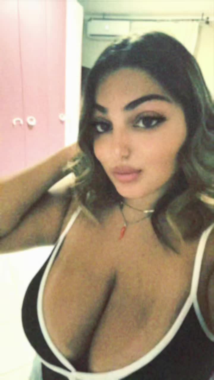@_carmelavarese_