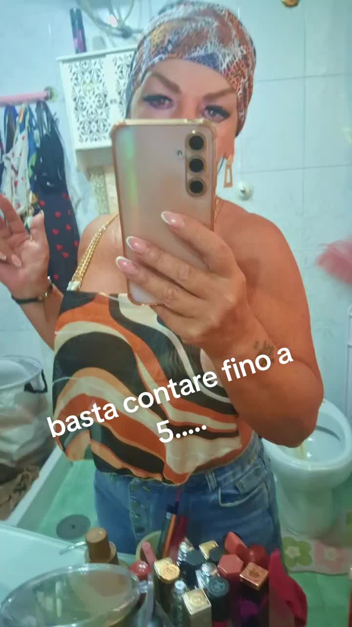 @melina105