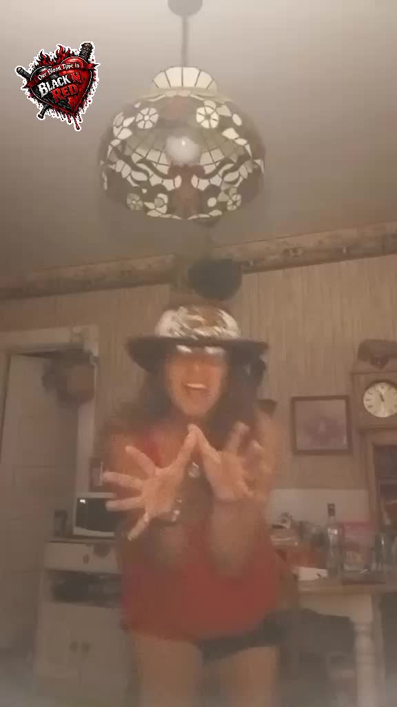 @🖤❤️🤟REBEL Danielle Cerda772