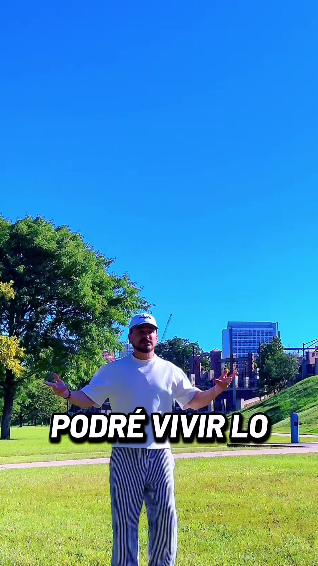 @Alex López