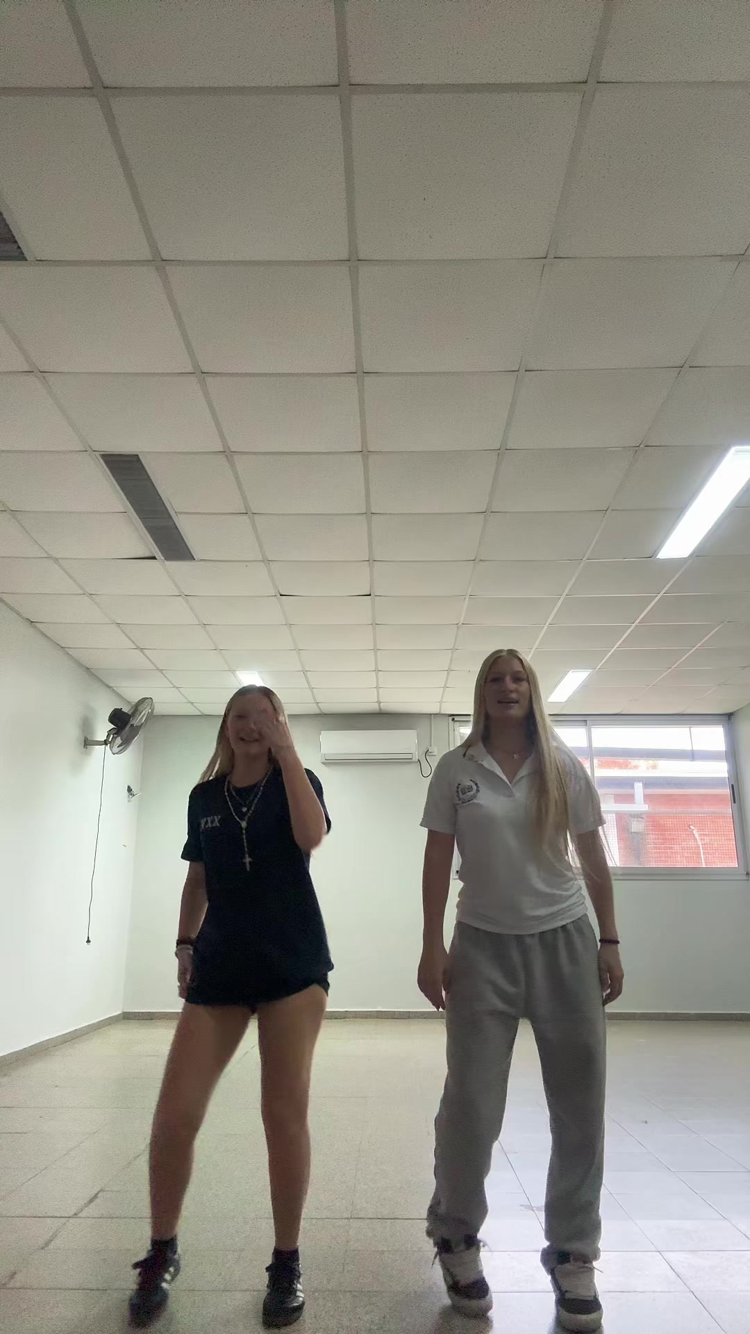 @deauuuxx