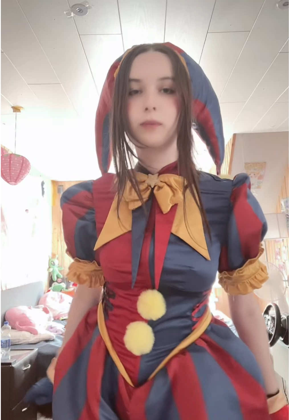 @⋆˚꩜。Pomni~