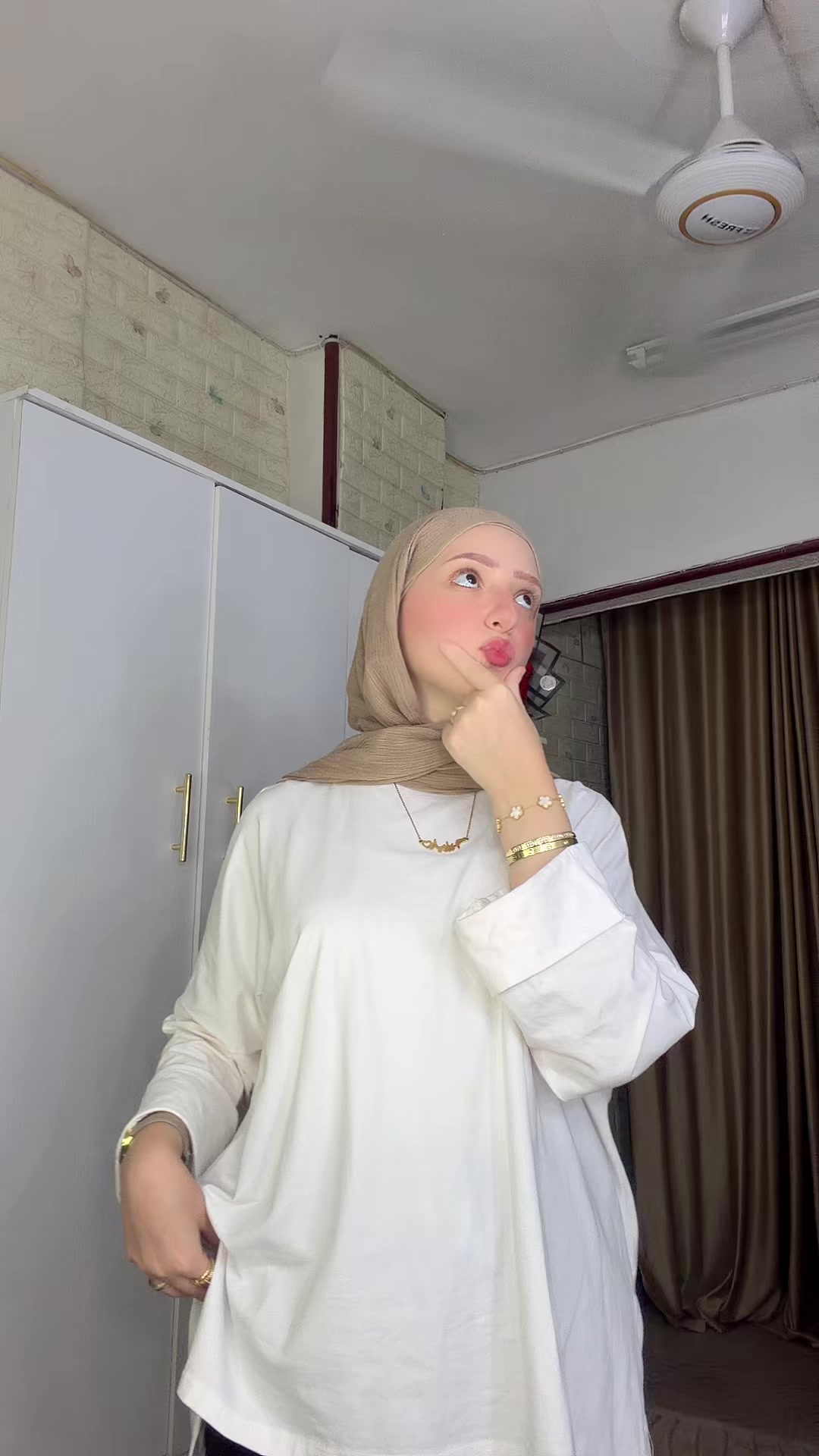 @كائن الاورنچ 🧡