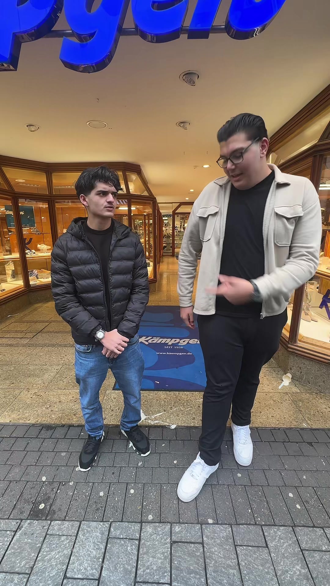 @komediebro