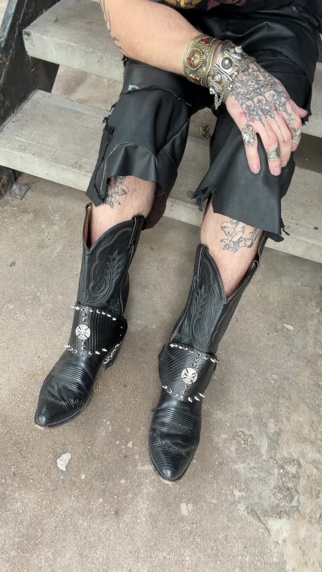 @🗝️