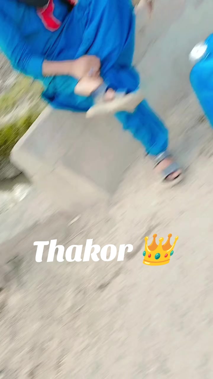 @𝐯𝐢𝐧𝐞𝐬𝐡__𝐭𝐡𝐚𝐤𝐮𝐫