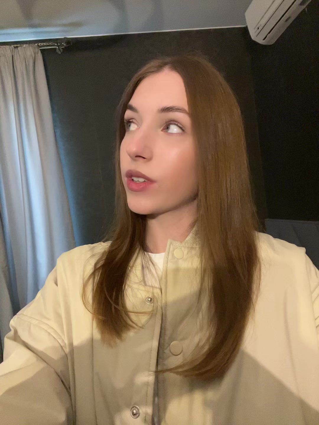 @M1va_