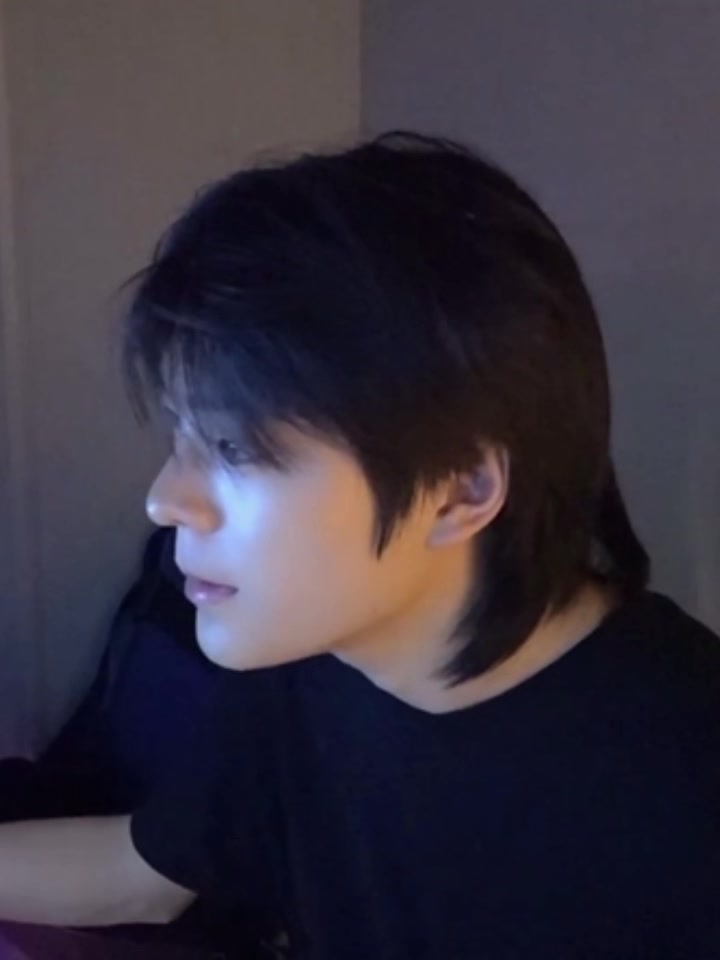 @ᴊᴜɴᴍɪɴ