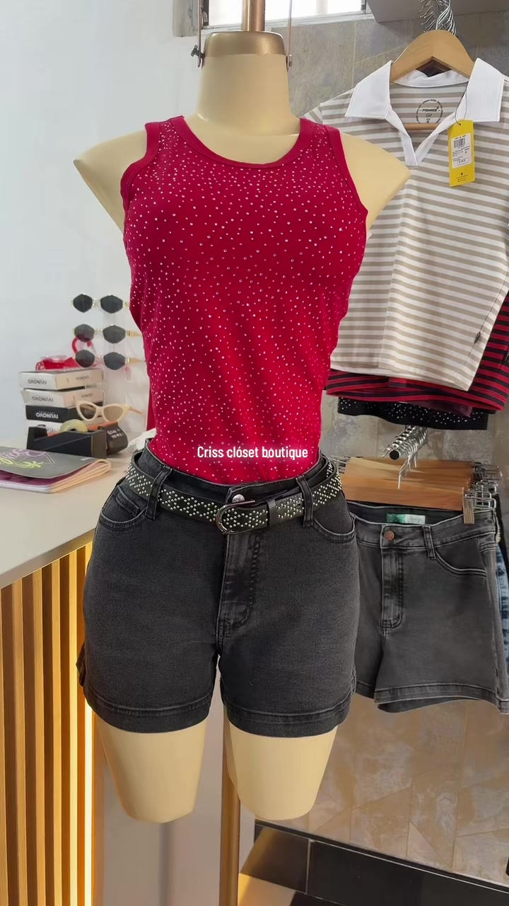 @criss closet-boutique