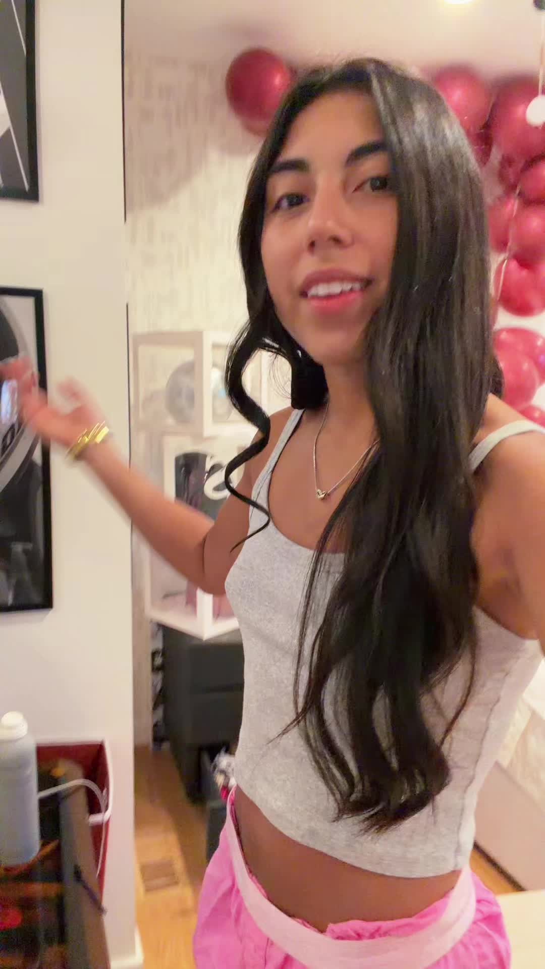 @bellaxalfaro