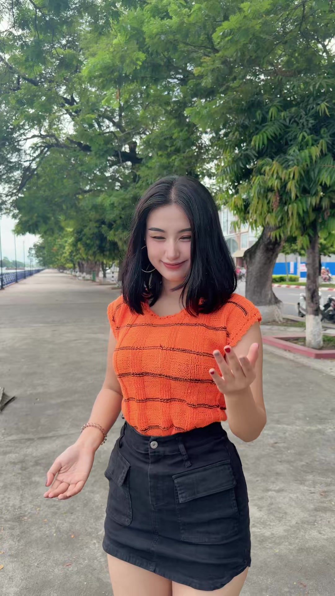 @Yoon Nadi Aung