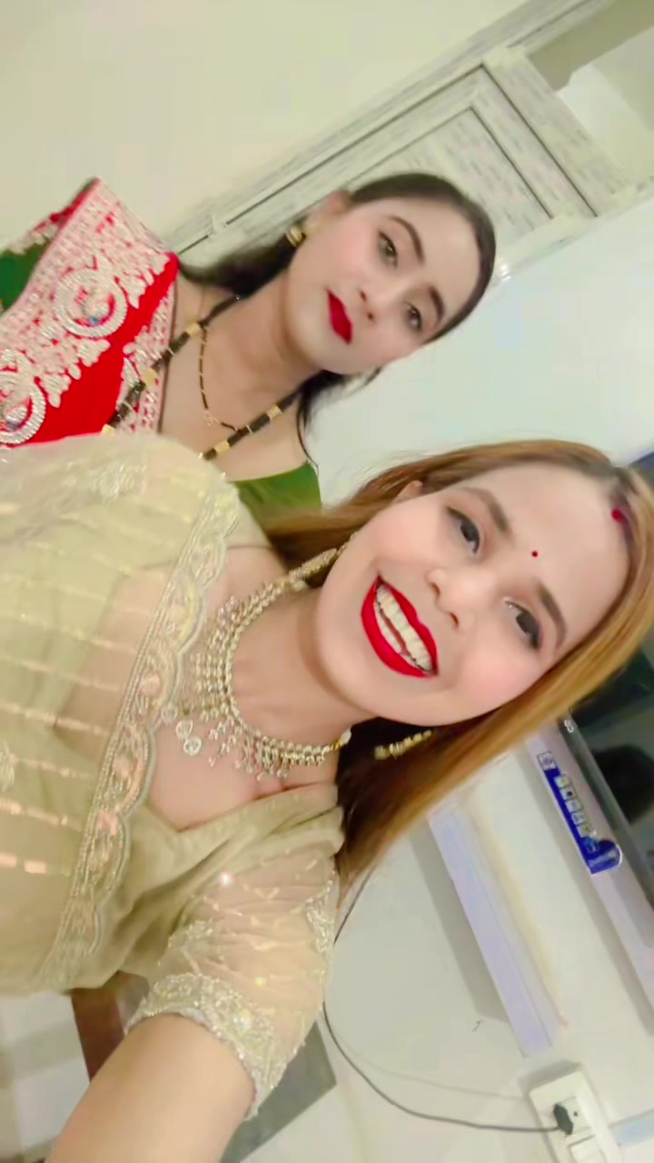 @Amrita Bhagat🇬🇧🇬🇧🇬🇧