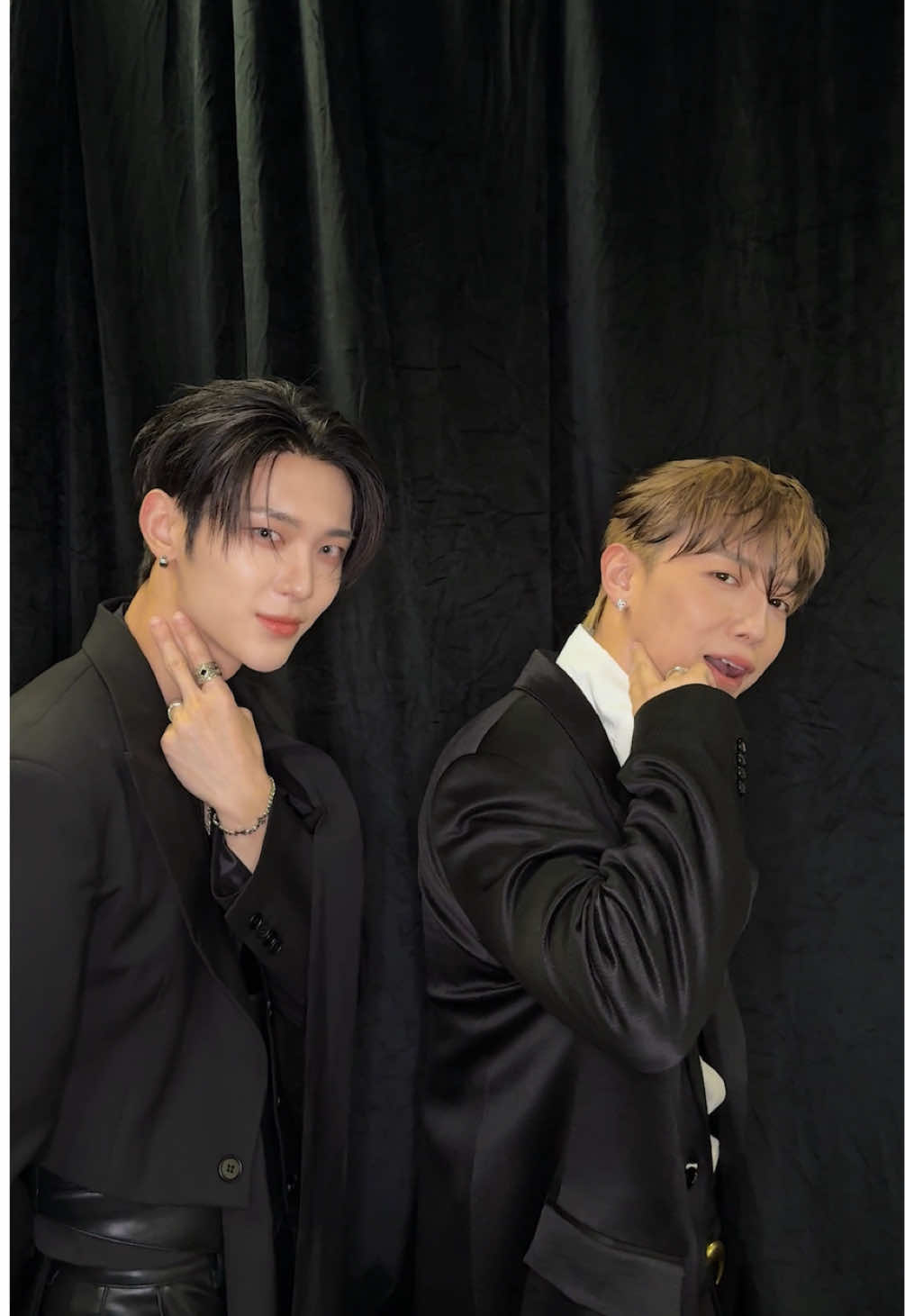 @NOWZ·나우즈