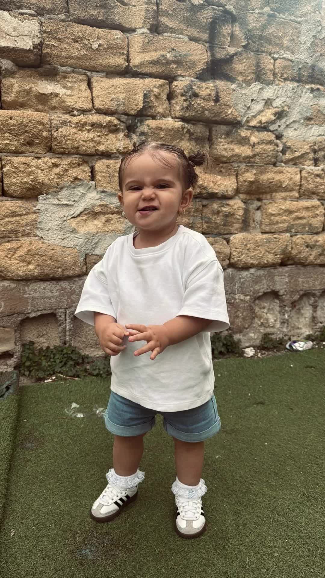 @𝑺𝑯𝑨𝑹𝑶𝑵🐍