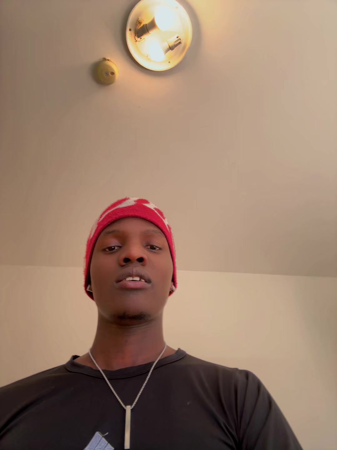 @Ficknots🇺🇬🇩🇪