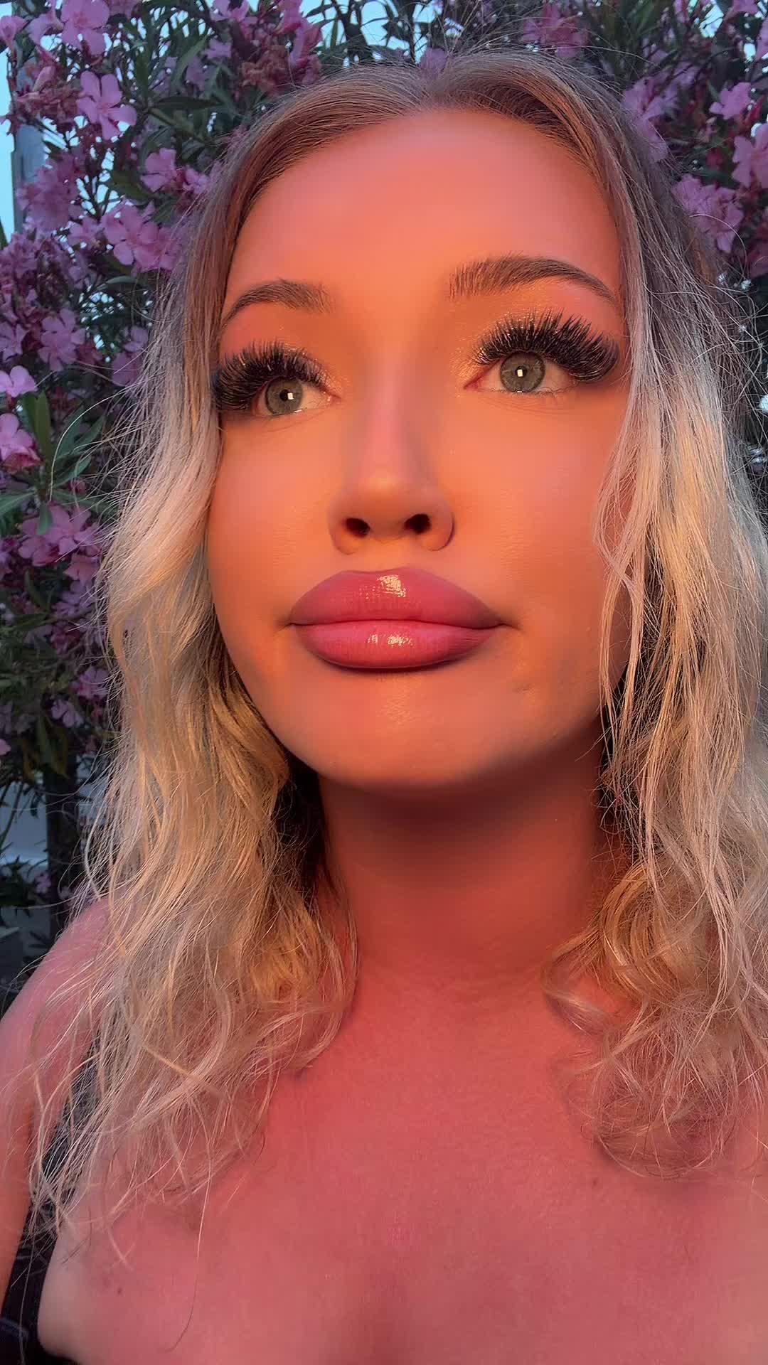 @livalyena
