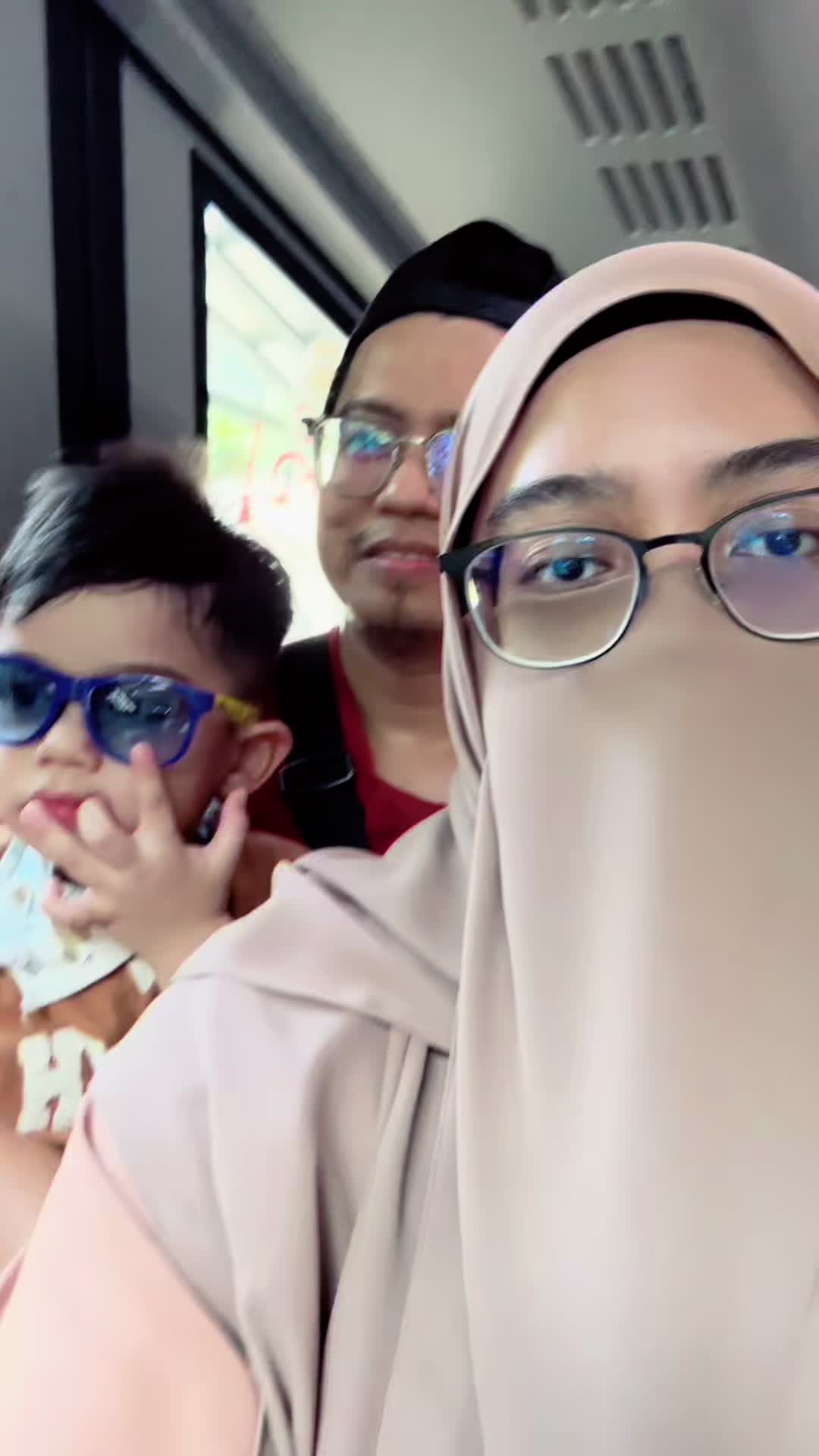 @Ain
