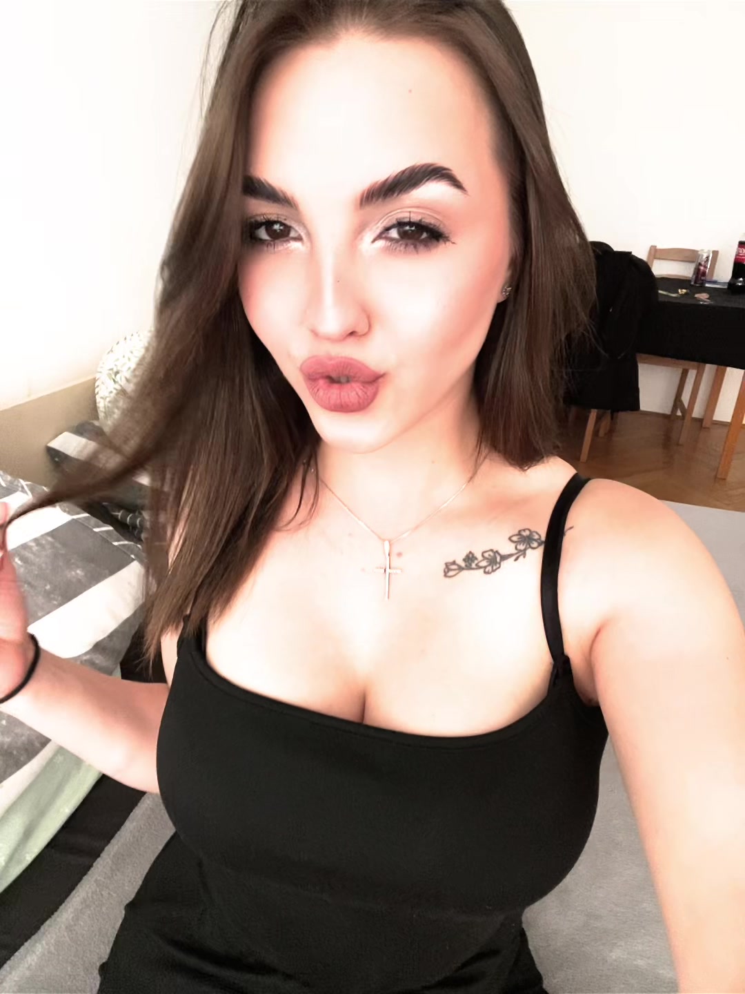 @𝓜