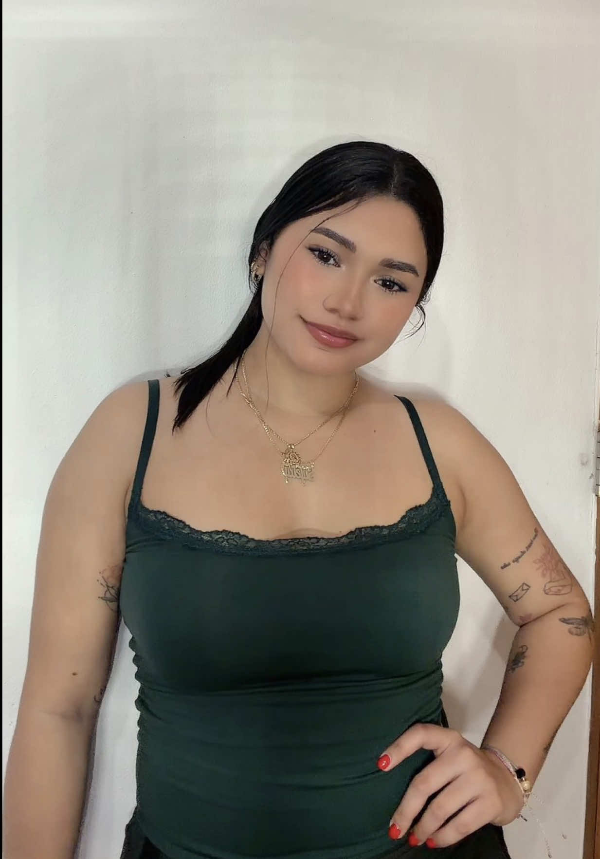 @𝒮𝓊𝒿𝑒𝒾𝓁𝓎 𝒩𝒾𝒸𝑜𝓁𝑒&rsquo;✨