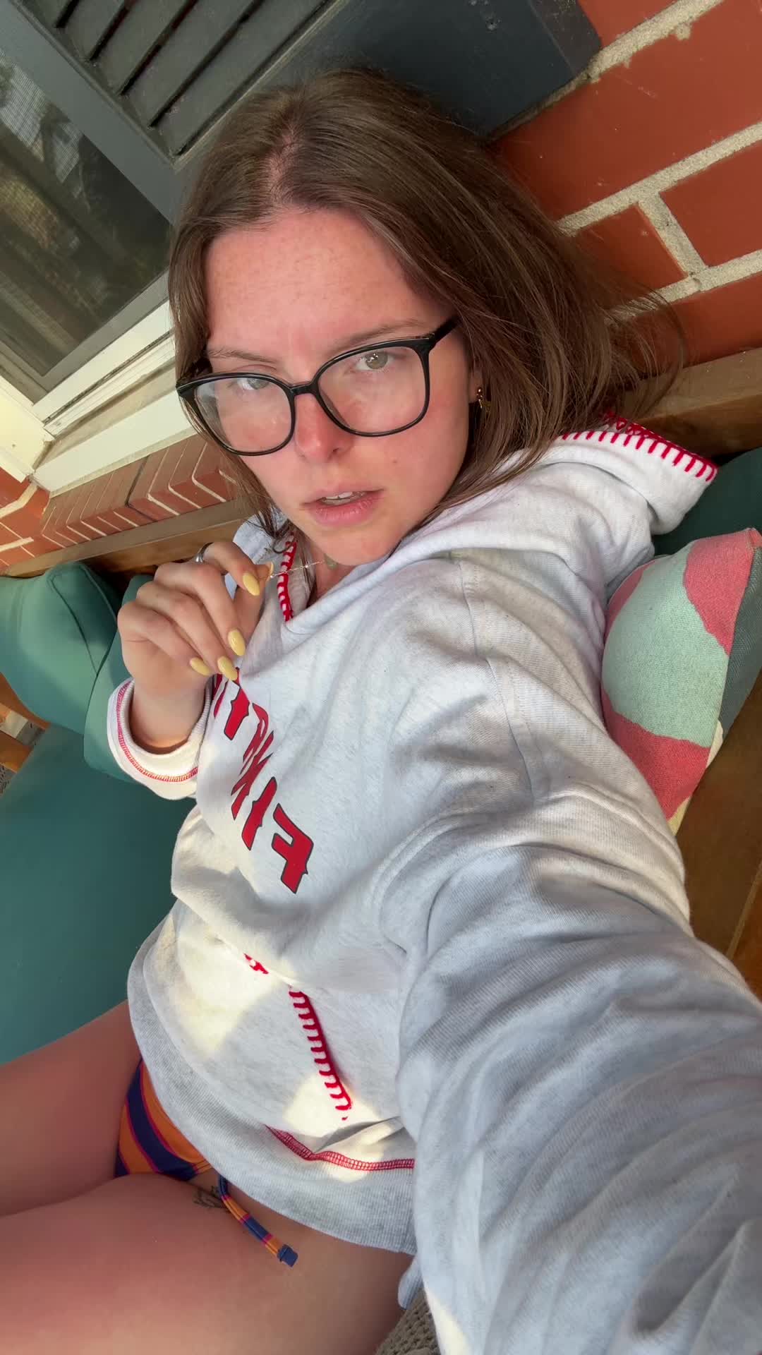 @kariasuezan