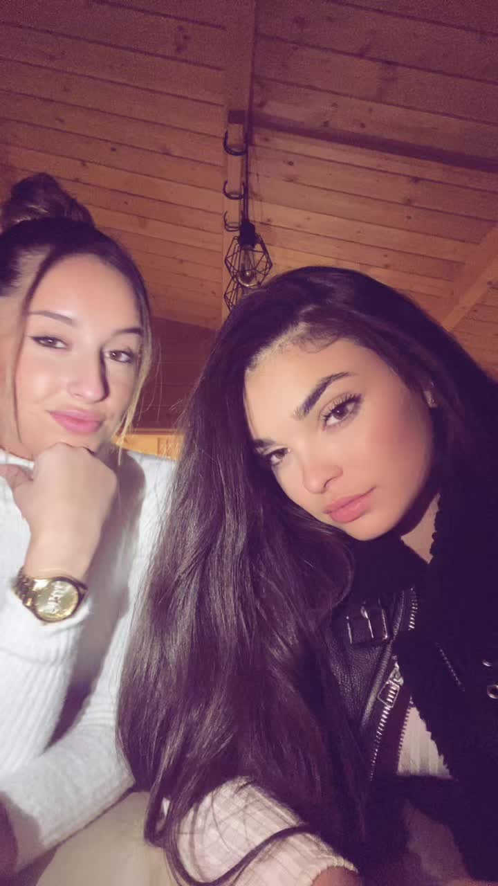 @lauritagcc__