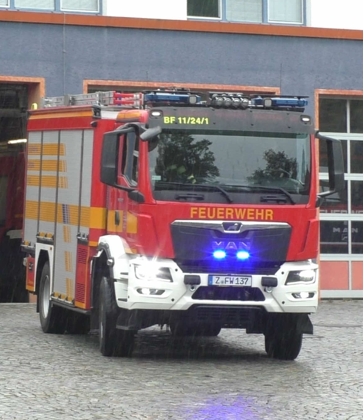 @Blaulichtfotograf Leipzig