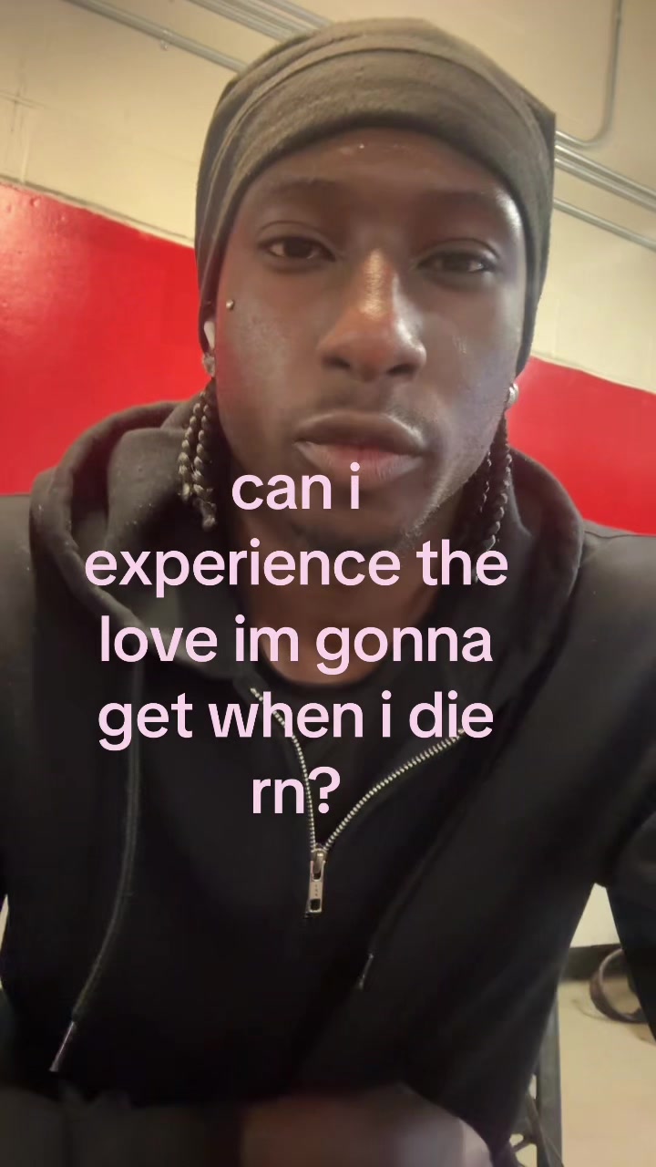 @￼