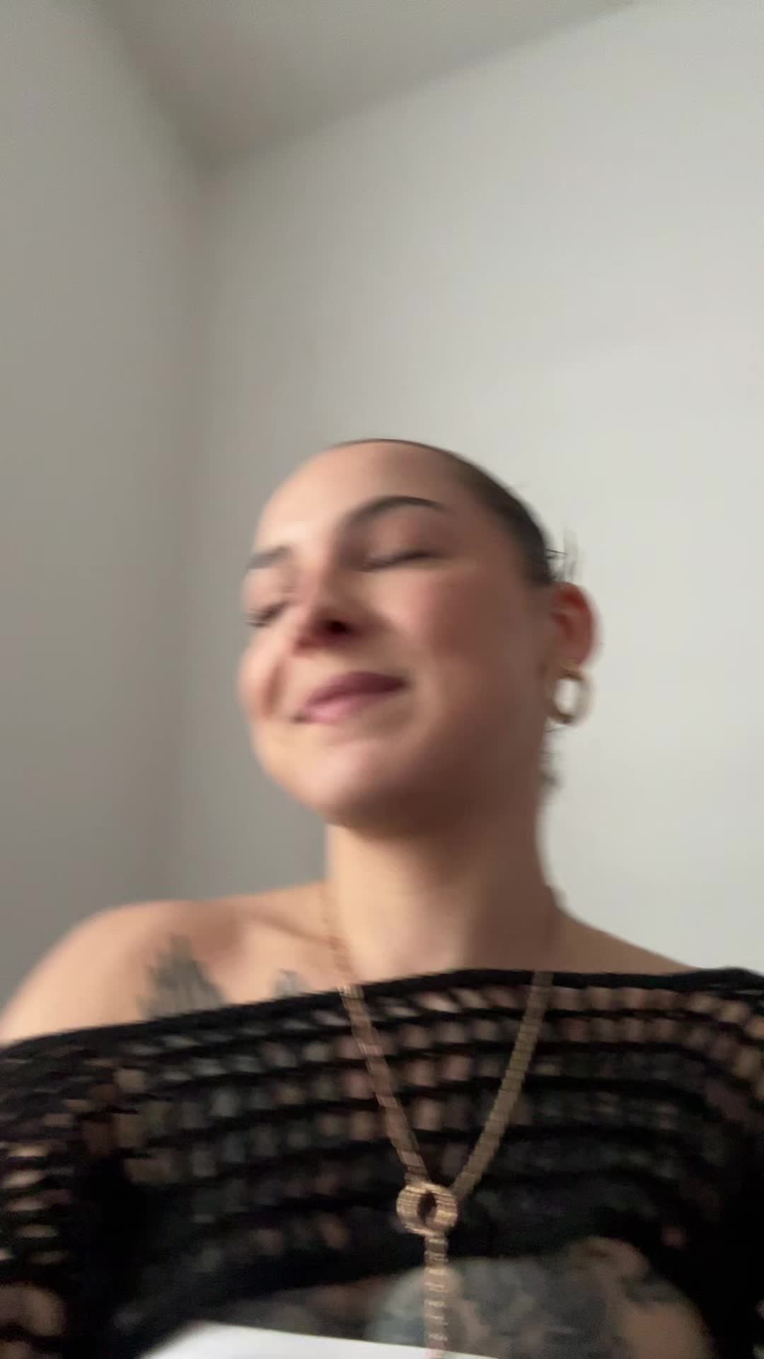 @Jesss