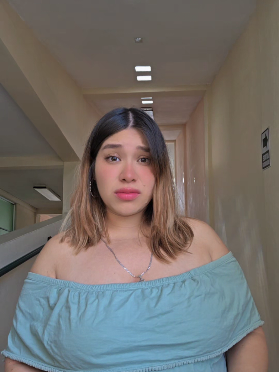 @Lizi Mejia👑