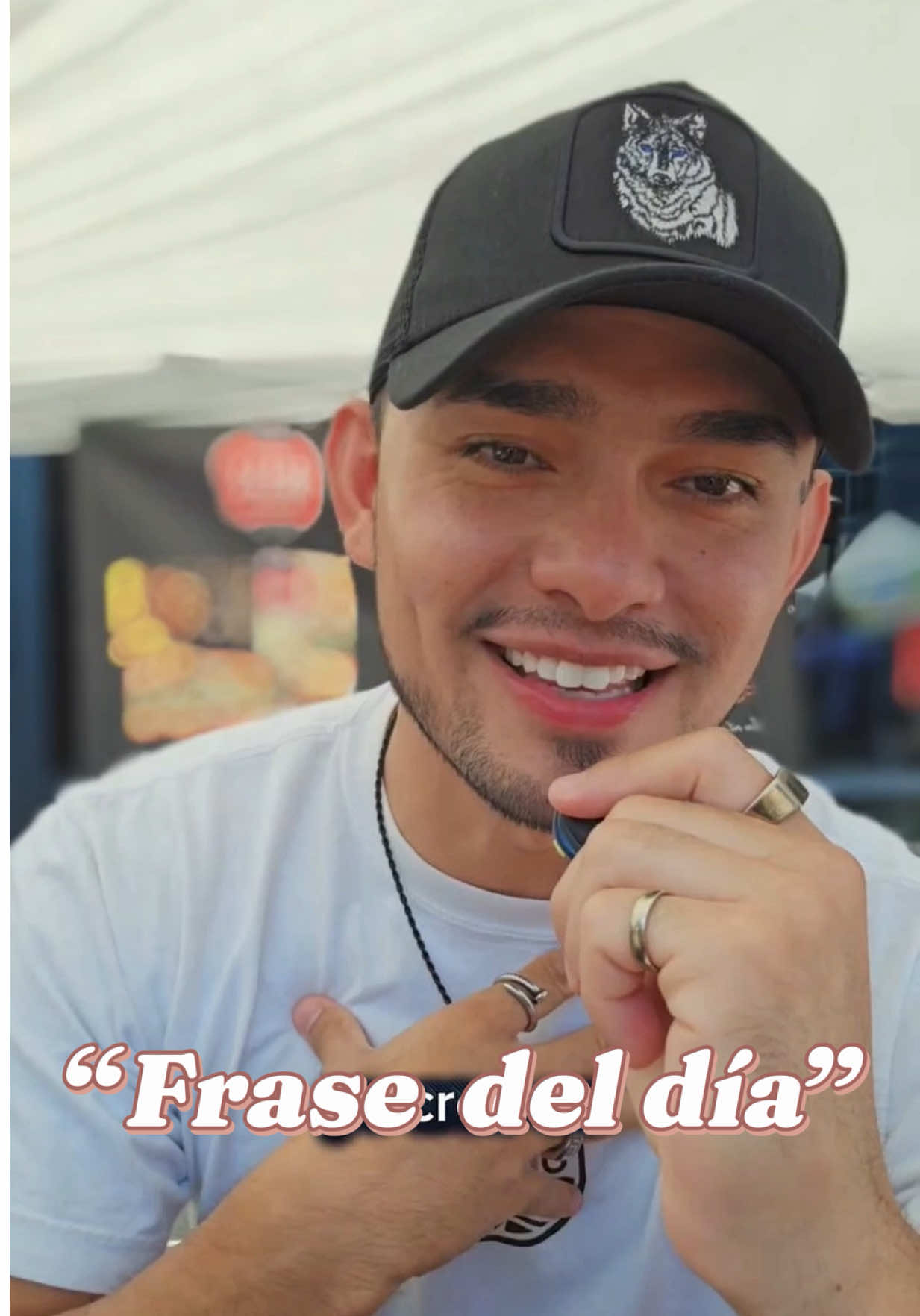 @Alex Uriostegui