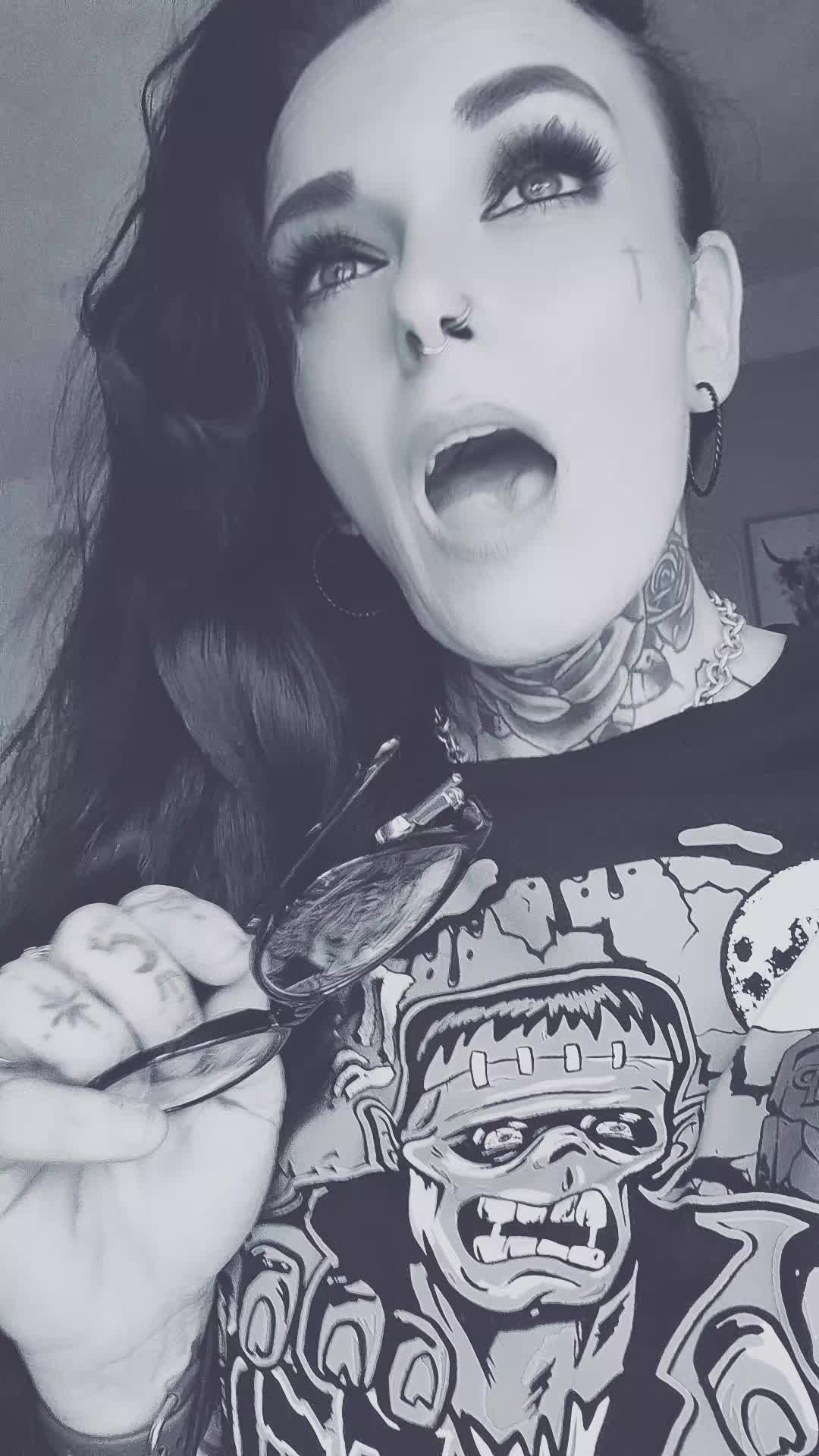 @🖤🌹Sweet T🌹🖤