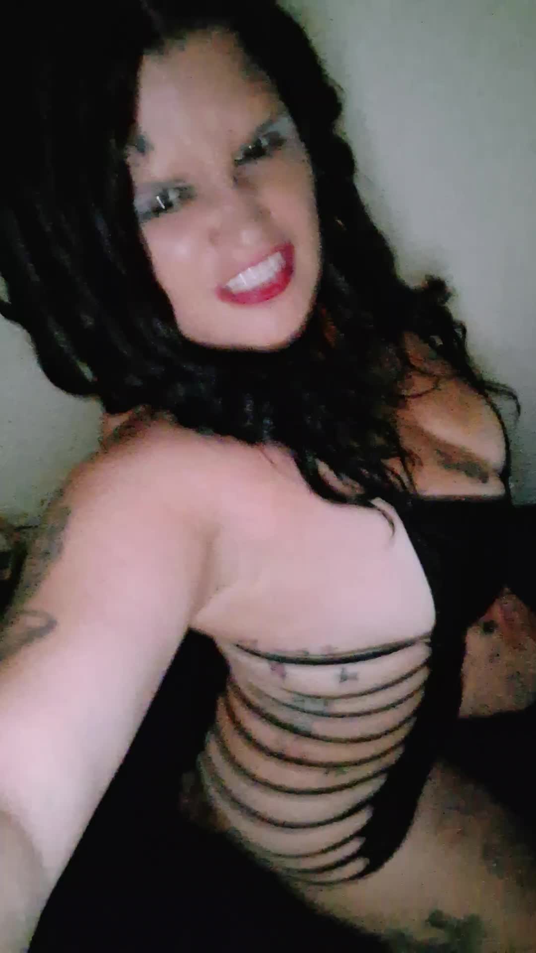 @courtnie martinez