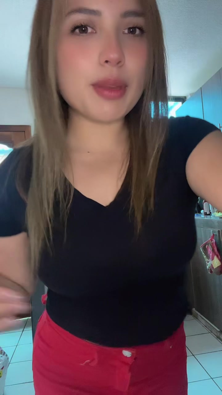 @carolinesabash