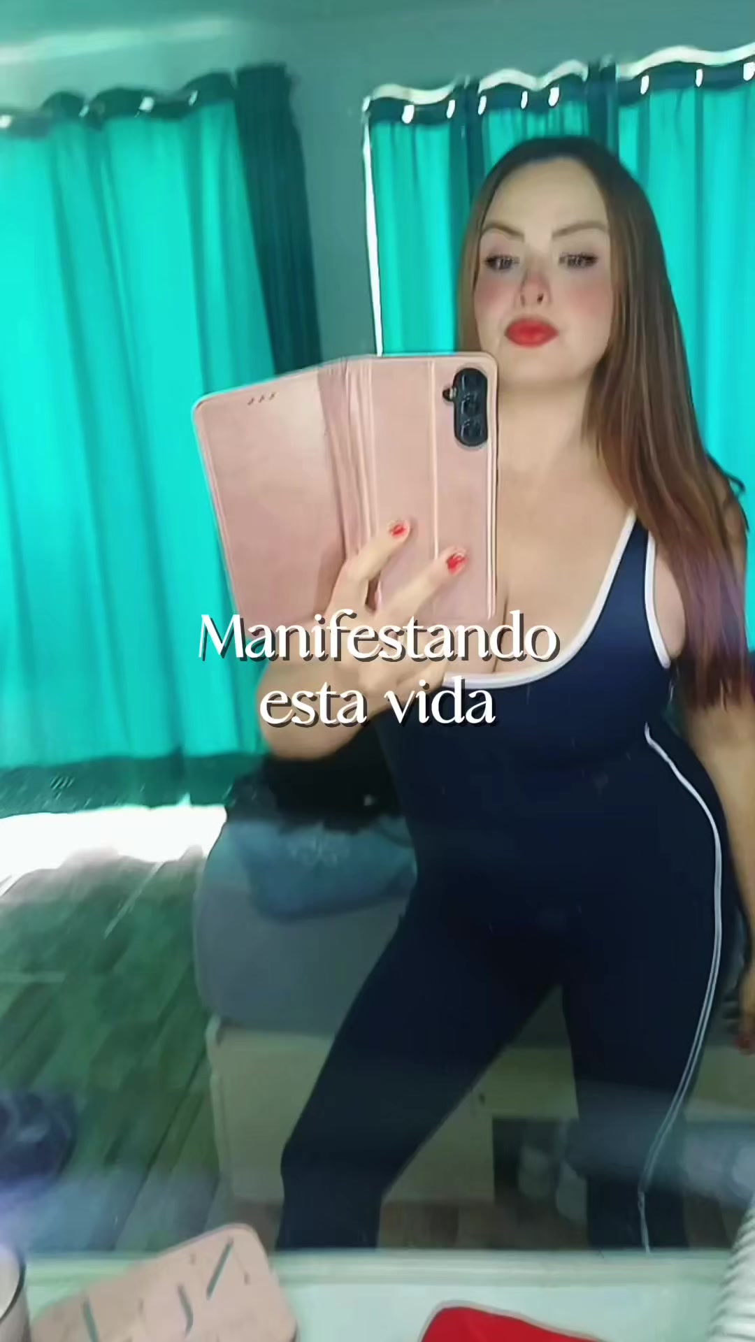 @Nadia Bolivar