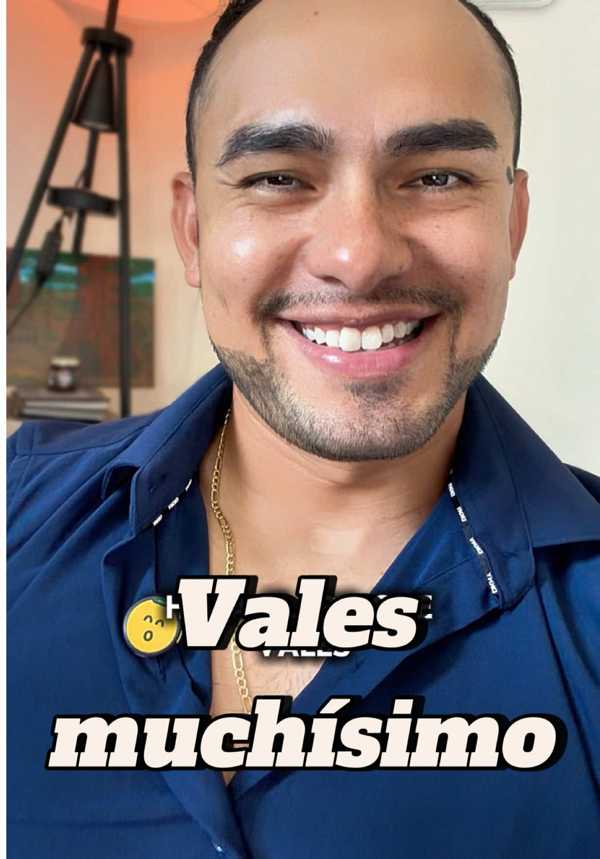 @Alex Uriostegui