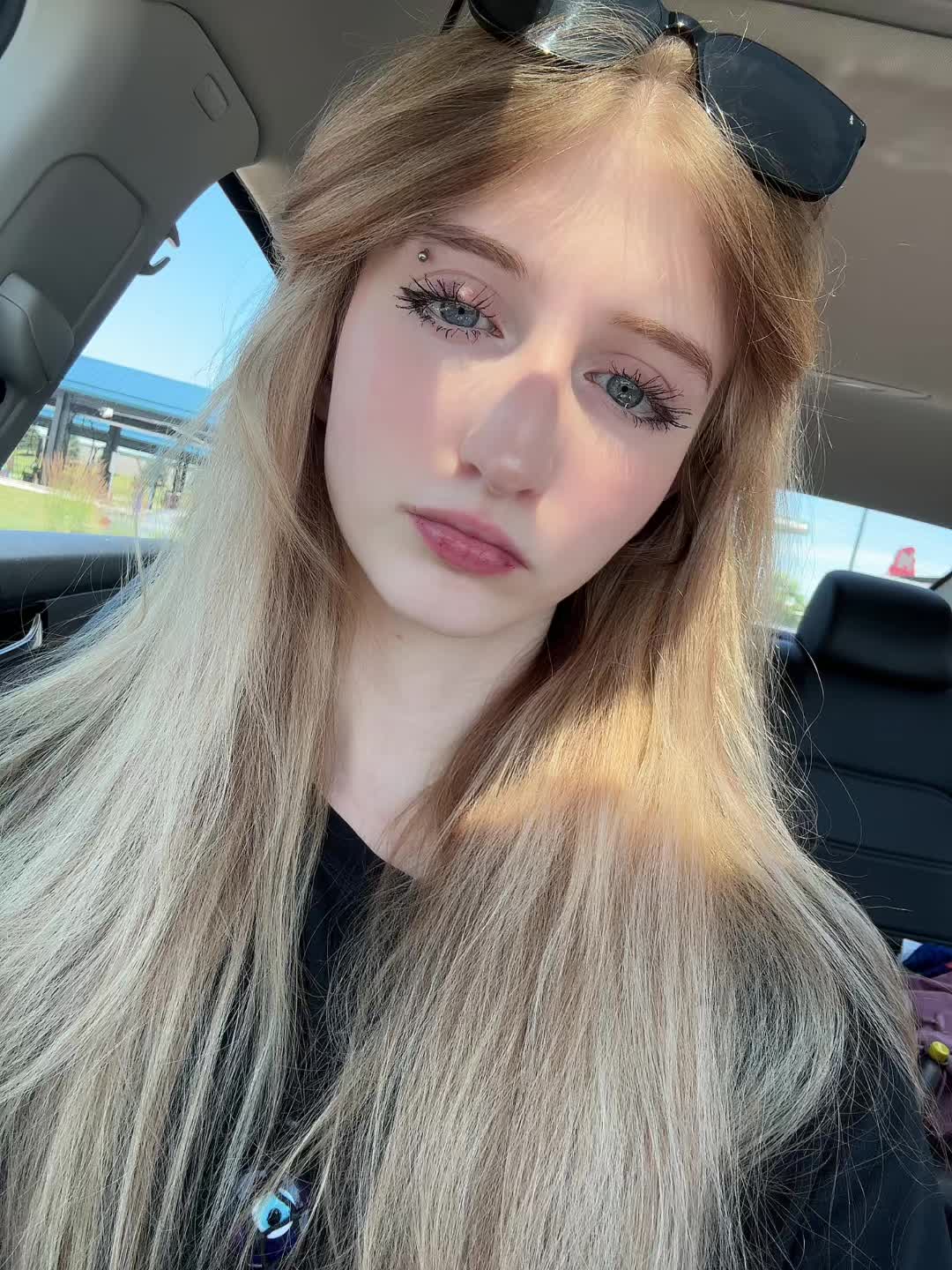 @jade
