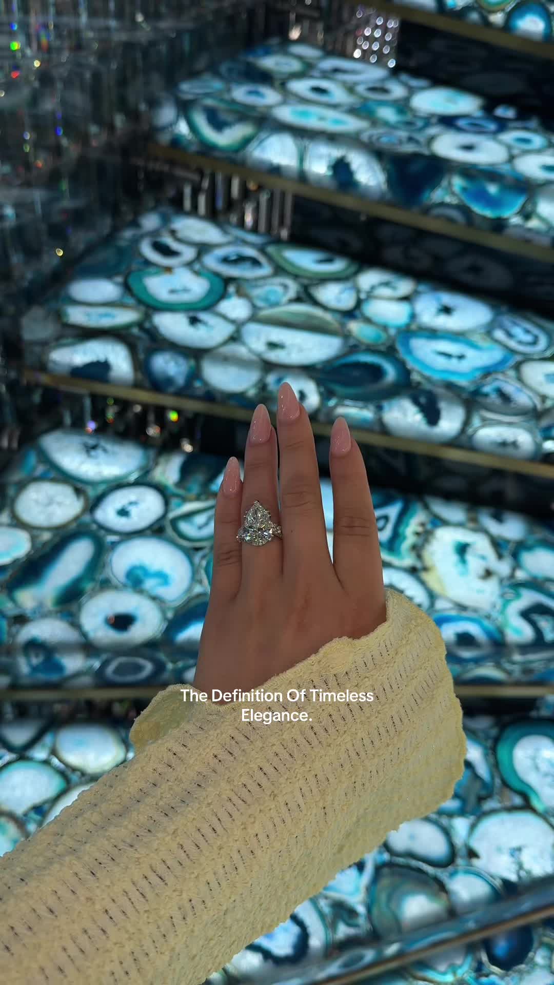 @Victoria Pristine💎
