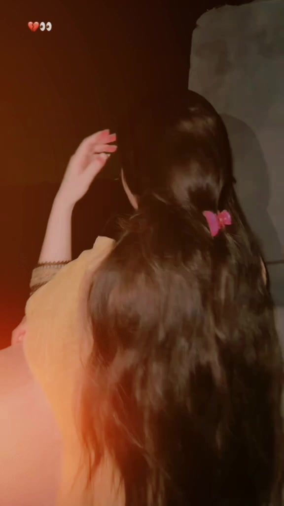@🦋 𝑄𝑢𝑒𝑒𝑛 🦋