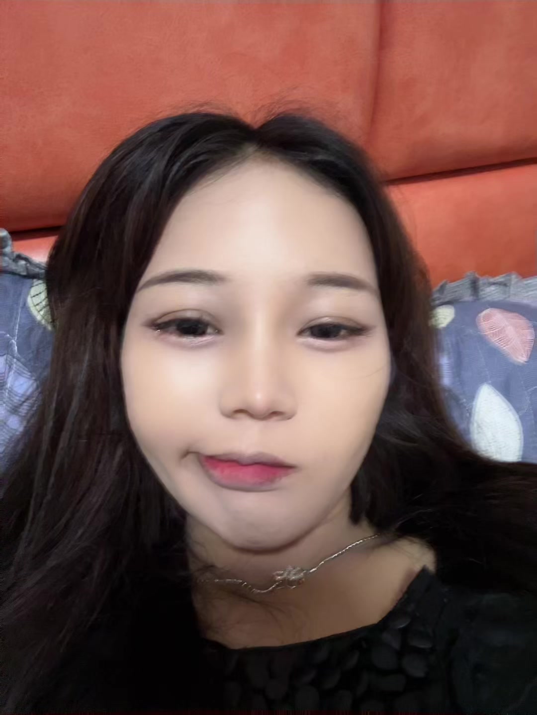 @x🐶